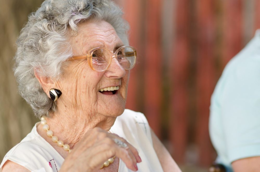 89.5 KVNE East Texas Christian Radio Nursing Home Lady Choose Happiness